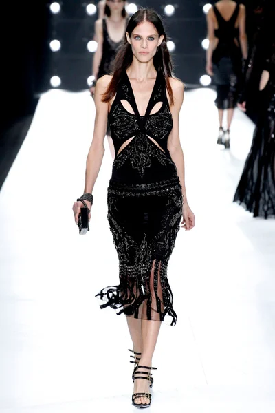 Look 38
